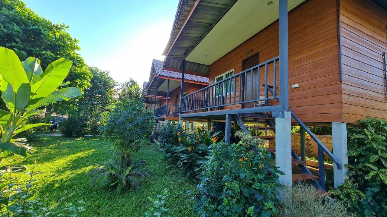 Pasanchai Bungalow Vang Vieng Exterior photo